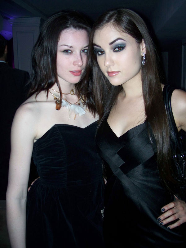 SexiestPStars's tweet photo. Stoya &amp; Sasha Grey https://t.co/vEcU39yynl