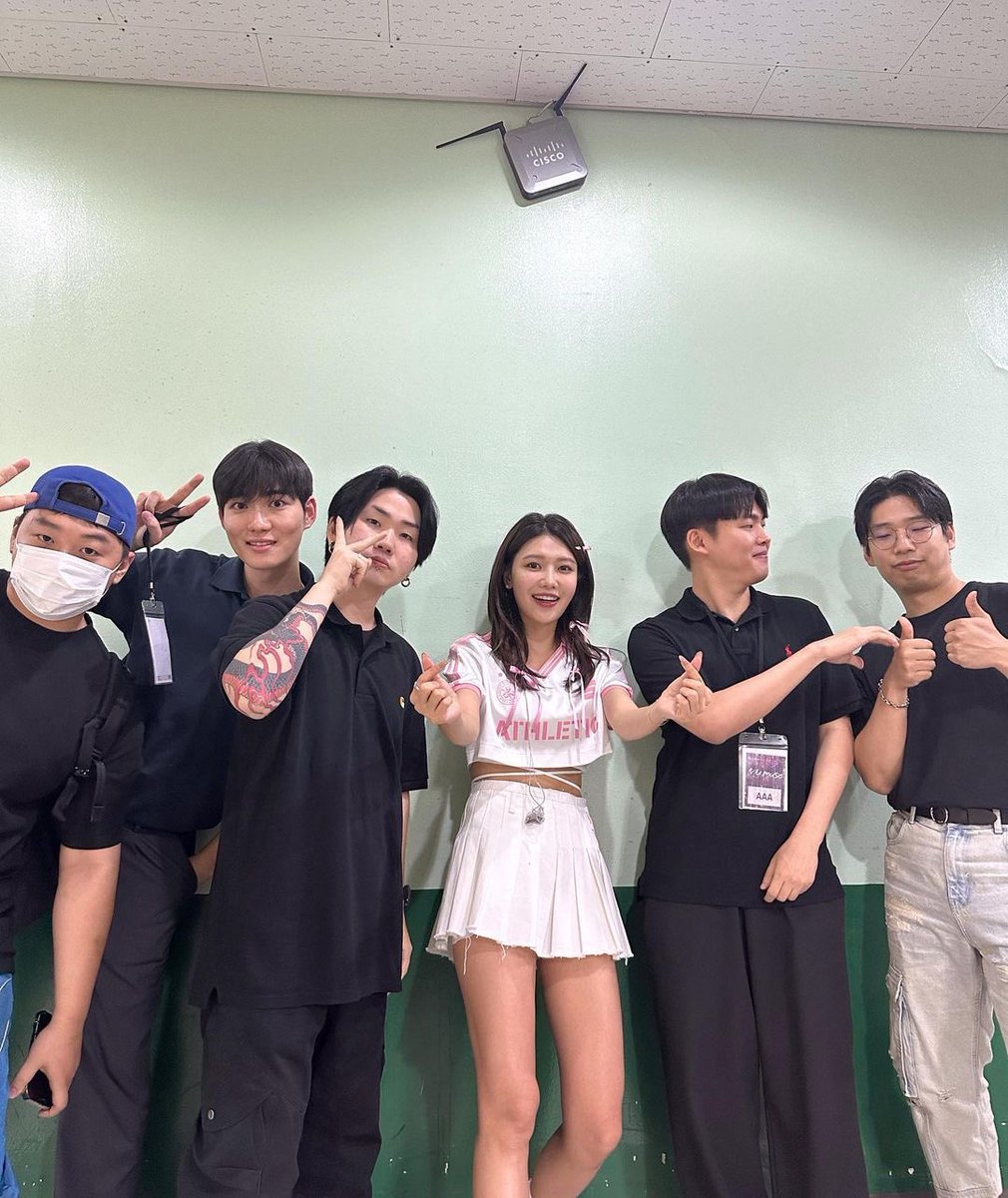 sycstagram's tweet photo. [INSTAGRAM POST] sooyoungchoi: 

행복했찌?? 구럼 됐다!! 💓 
#마이뮤즈 #이제시작 #sooyoungmymuseinseoul

#SOOYOUNG #소녀시대수영 #최수영 #수영 #soostagram https://t.co/KgDSsMFArw