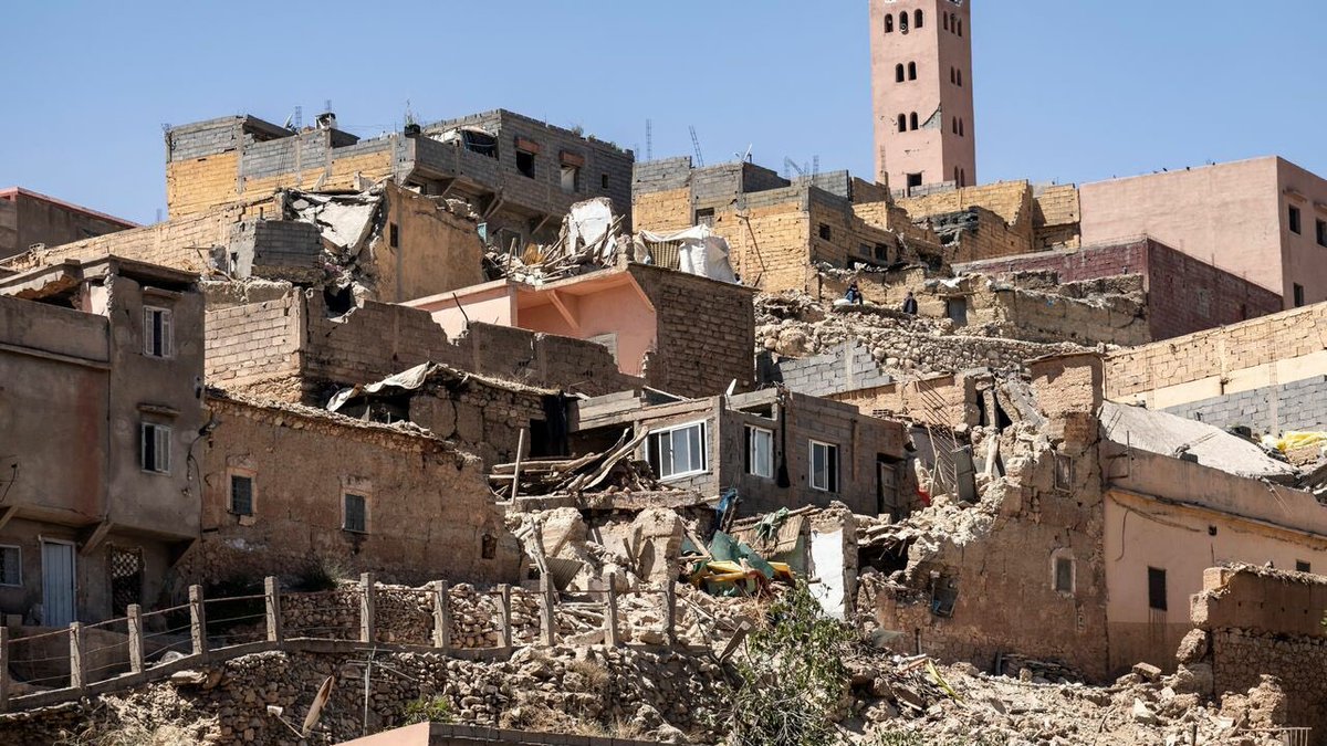 We naturally stand with the Moroccan people 🇲🇦 at the 🇫🇷 level with our fraternal solidarity & at the 🇪🇺 level actively w/ #EUCivilProtectionMechanism ! 

This tragedy has hit the poorest hardest. Like all natural disasters that are on the increase - floods, fires, tornadoes -…