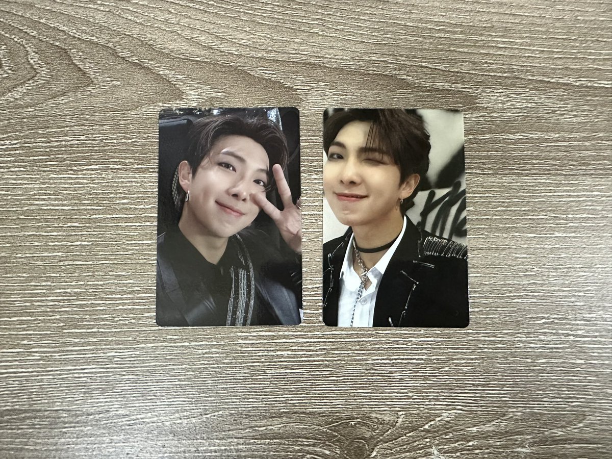 monomonis's tweet photo. 💟พร้อมส่ง💟

ฟตก BTS MOTS ONE Concept Book Route+Clue RM นัมจุน 800฿

📌ขายเป็นเซต ไม่ขายแยกใบ
📌สภาพสะสม ส่องไฟแล้วไม่มีตำหนิ 

🚚ส่งฟรี

#ตลาดนัดบังทัน #ตลาดรถไฟบังทัน #การ์ดบังทัน #ของสะสมบังทัน https://t.co/B6K7NOi6KO