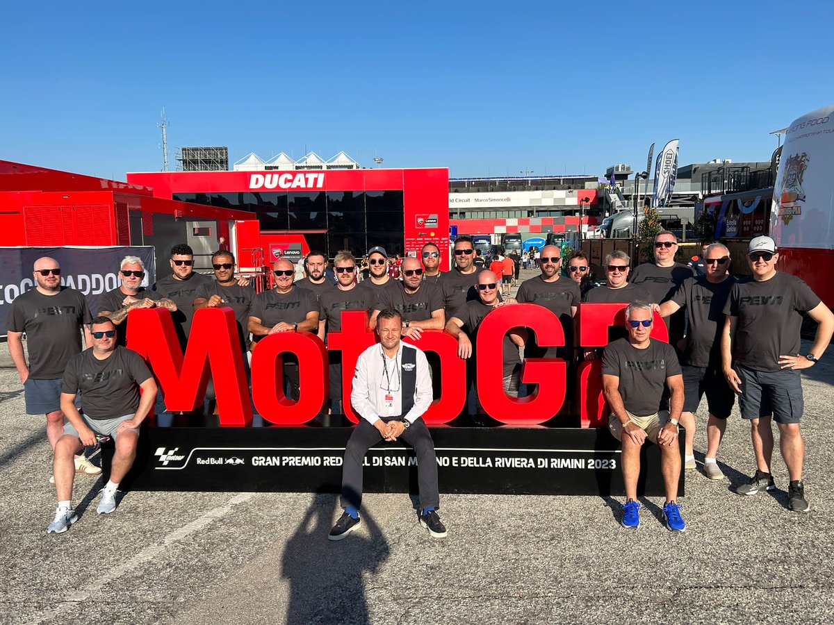 brucedavies60's tweet photo. Our team picture ⁦@PBM_Team⁩, we all miss you mate ❤️ https://t.co/T6kiNqZi0W