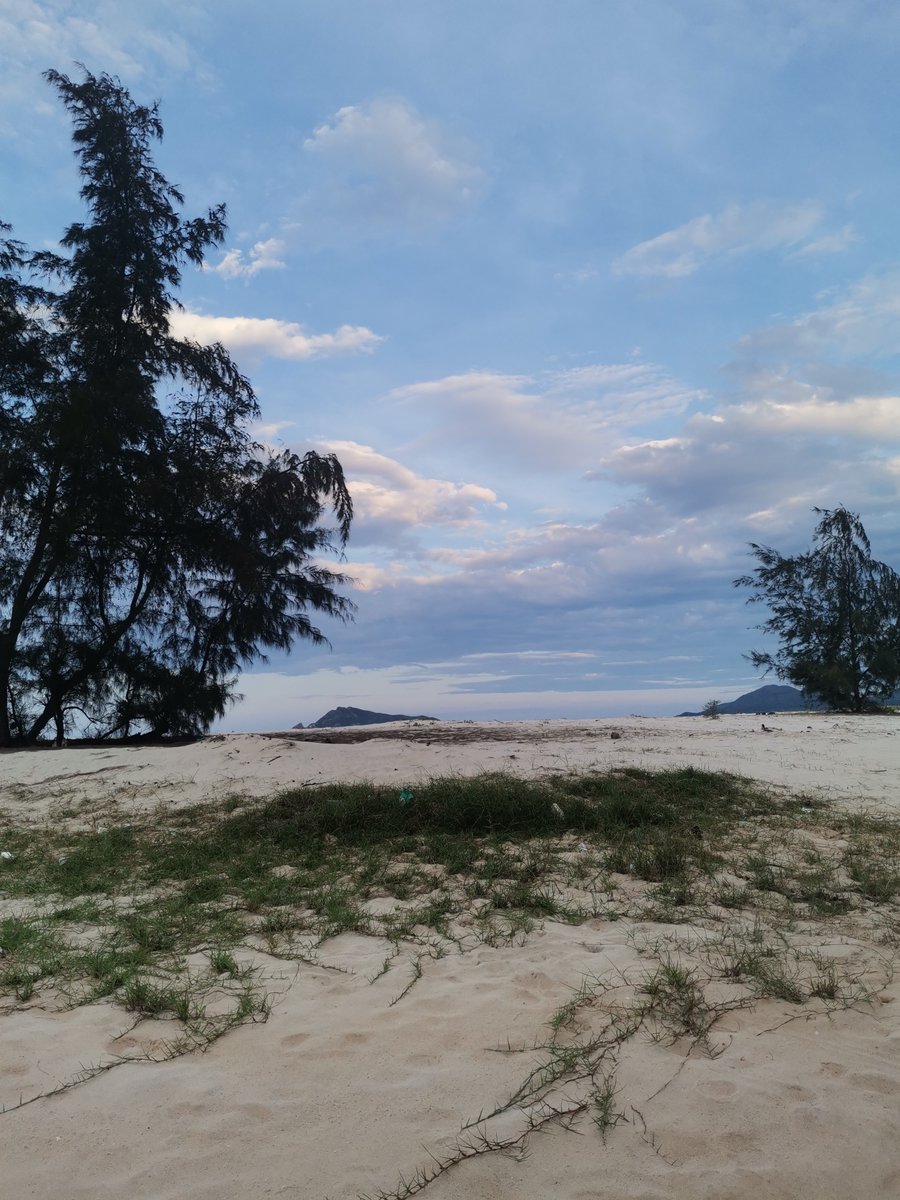 Em oi, doi mat ngay thuong dau?