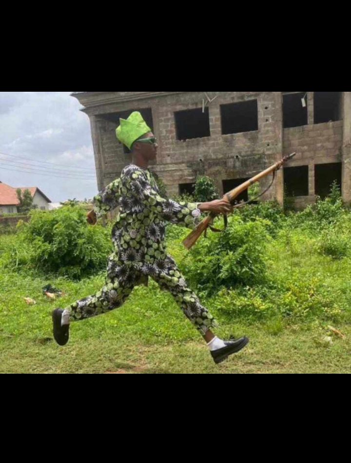 JogorTv's tweet photo. On My Way To Fight Poverty https://t.co/QoksLWSACa