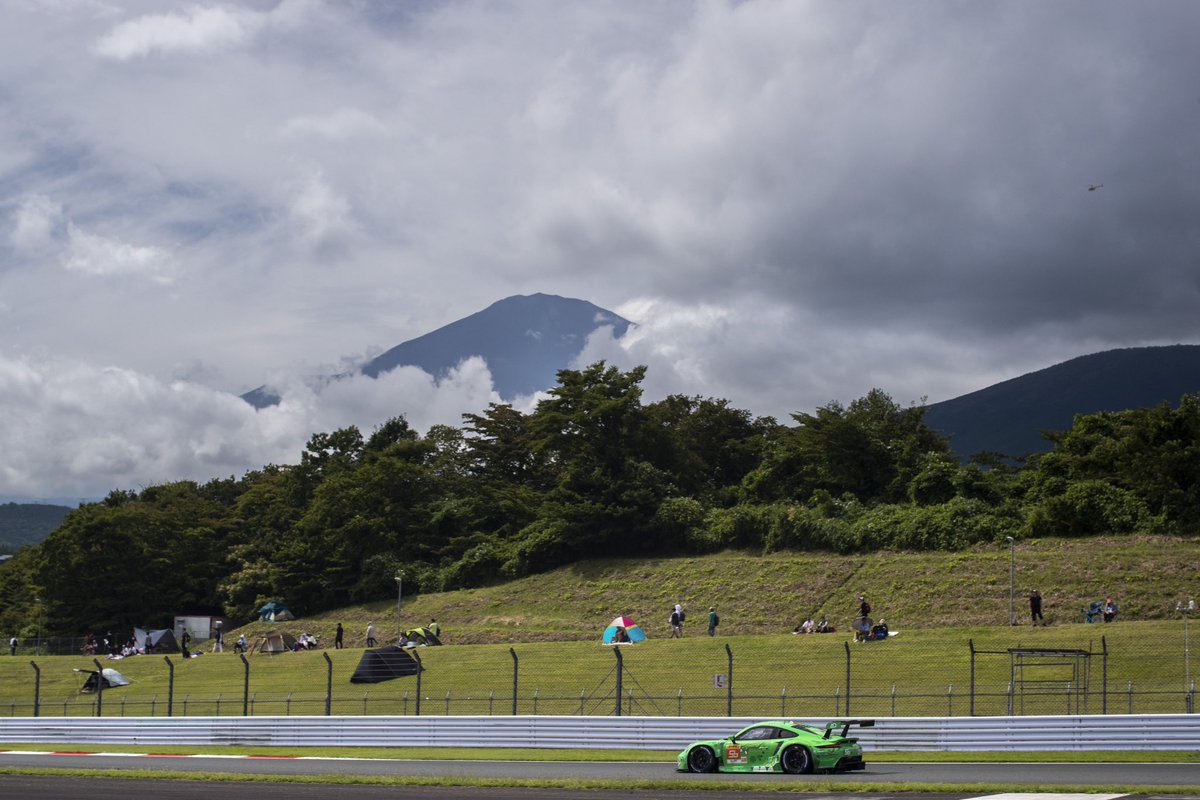 🇯🇵🦖 Checkered flag for Rexy’s big adventure at the #6HFuji! We had a great run in Japan, running in all types of conditions and meeting so many new fans. We earned a fifth-place finish here in today! Thank you for following along!