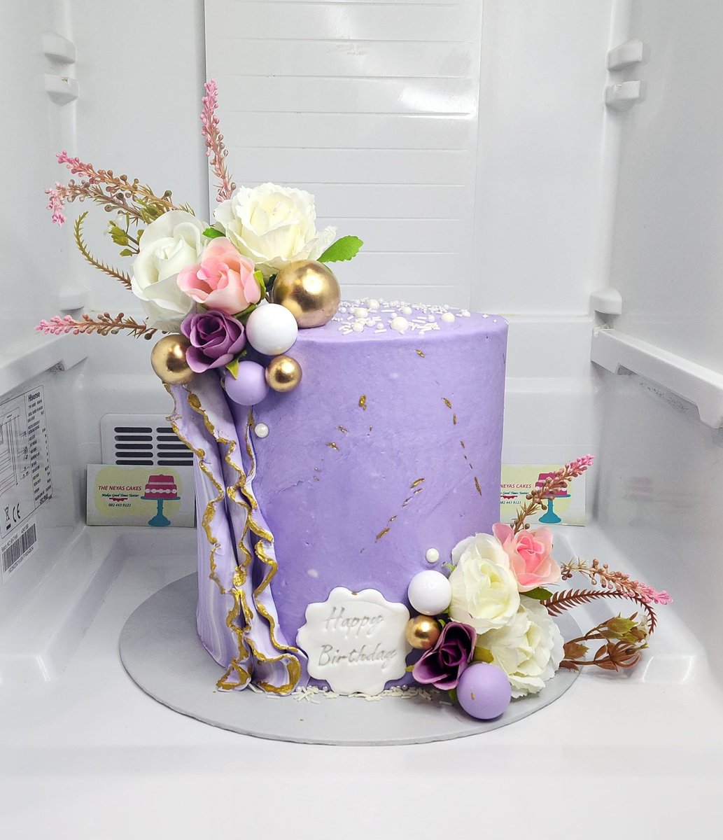 gotchagalkone's tweet photo. Cakes for all occasions. 082 443 9123 https://t.co/BGsWn65HWM