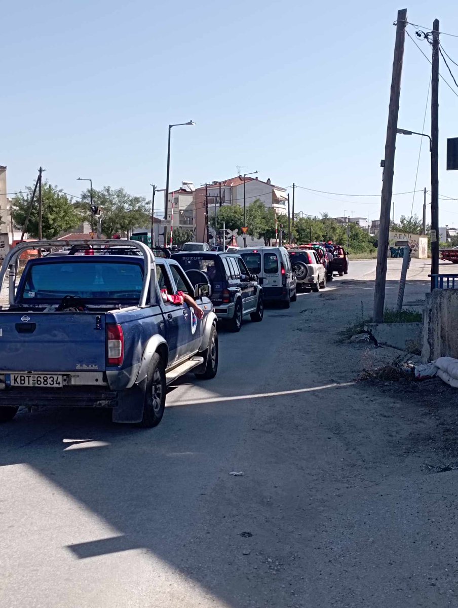 6 συνεργεία αντλήσεων της Ελληνικής Ομάδας Διάσωσης ξεκίνησαν να επιχειρούν σε περιοχές της #Λαρισας όπου έχει αρχίσει να πέφτει η στάθμη των υδάτων κατόπιν αιτήματος των αρχών
#ΕΟΔ #Πλημμυρες #Λαρισα