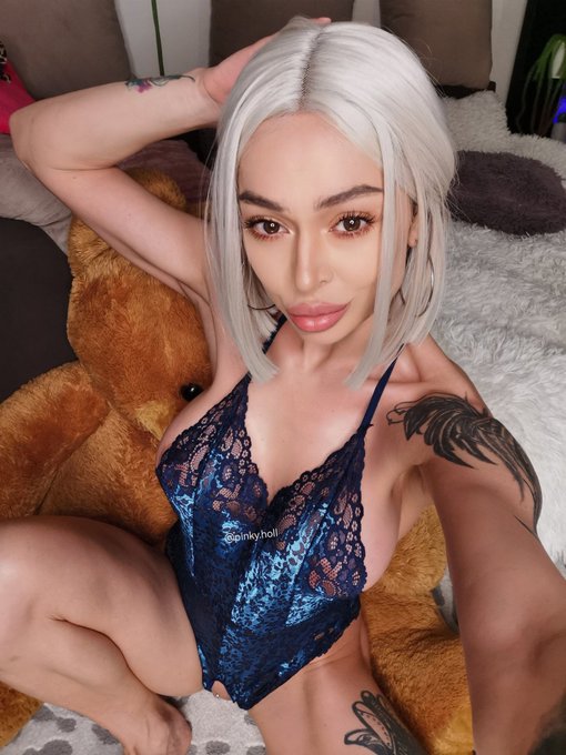 Hi babe 😘 https://t.co/8FywZFFwUx