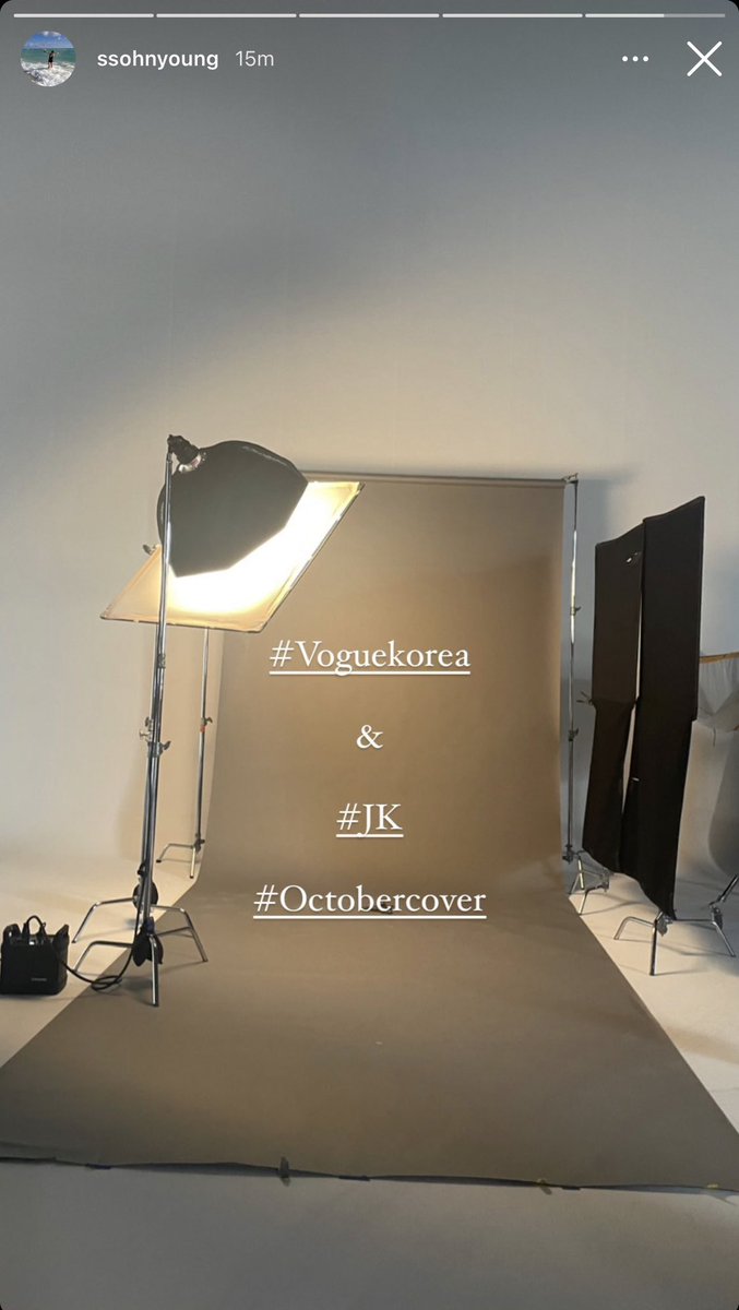 purplearmy80's tweet photo. CHILLO😱😭

Necesito urgentemente que salga esto ya y tenerlo en mis manos!!

JUNGKOOK x VOGUE 👑
#Voguekorea &amp; #JK #Octobercover 

#Jungkook #Seven #JungKook_Seven https://t.co/CBjPGEjtG2