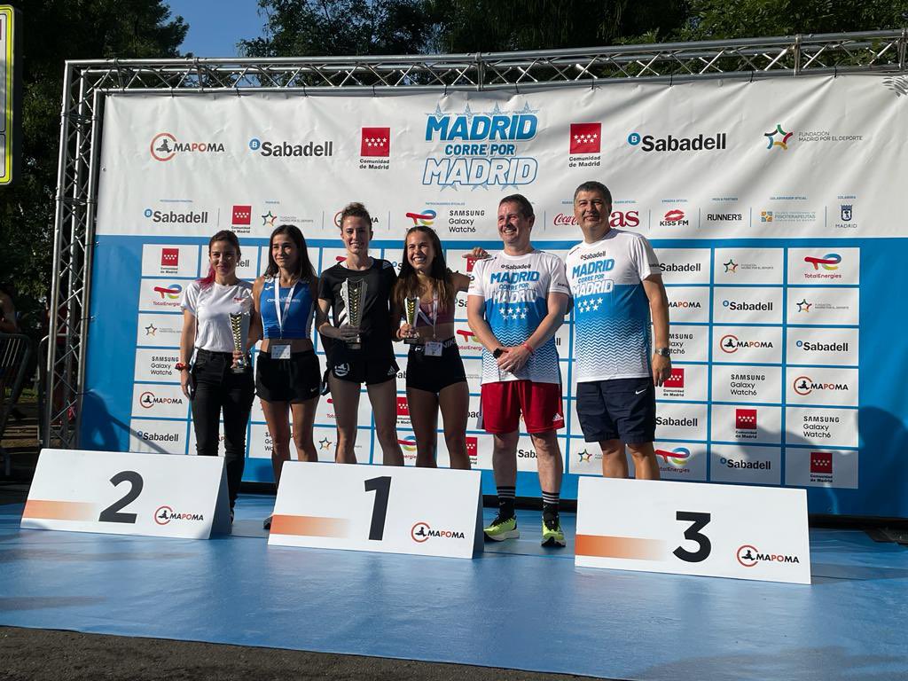 MadridxDeporte's tweet photo. 🥇 Sigue liderando la carrera @JAVIGUERRA26 
🥈 Vuelve a repetir posición el madrileño @SUBETEALCARRO 
🥉 Mohamed Massat
🥇 La madrileña @ClaraVinaras 
🥈 Francisca Marisol Almiron
🥉Marta Izquierdo 
ENHORABUENA A TODOS!!  #Madridcorre #madridcorrepormadrid https://t.co/PBg0H3ZhHO
