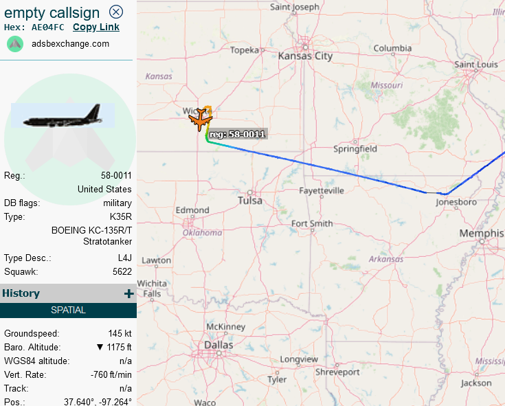 SirListenalot's tweet photo. Sep09 1642z MARSA terminated between #BLUE32 and #F15's #RETRO81-82. BLUE32 via ARG (Walnut Ridge) to McConnell. Retro's via ARG - flight plan route (apparently to San Antonio - Kelly field) https://t.co/ACCiU0LPSR