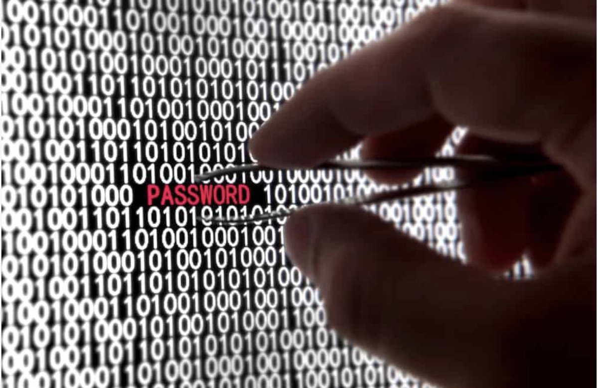 ⚠️
موقعين تقدر تختبر فيهم قوة الباسورد و ازاي تعرف قوة باسورد و كم المدي الزمنيه اللي يحتاجها برامج تخمين الباسوردات الخبيثه للتكهن بالباسورد 
قصه قصيره قبل ما ابدا 
في 2017 تم اختراق حساب تويتر لترامب و هو رائيس من هكرز من هولندا و باسورد ترامب كان 
 (you are fired)
وكان مستخدم