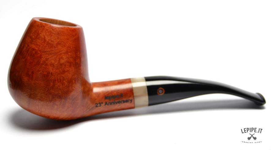 LePipeSas's tweet photo. 12 new #Spanu #smokingpipes for the 23° Anniversary of #LePipeit web site

https://t.co/JUfoJt4XvD https://t.co/UU5WCYi66M