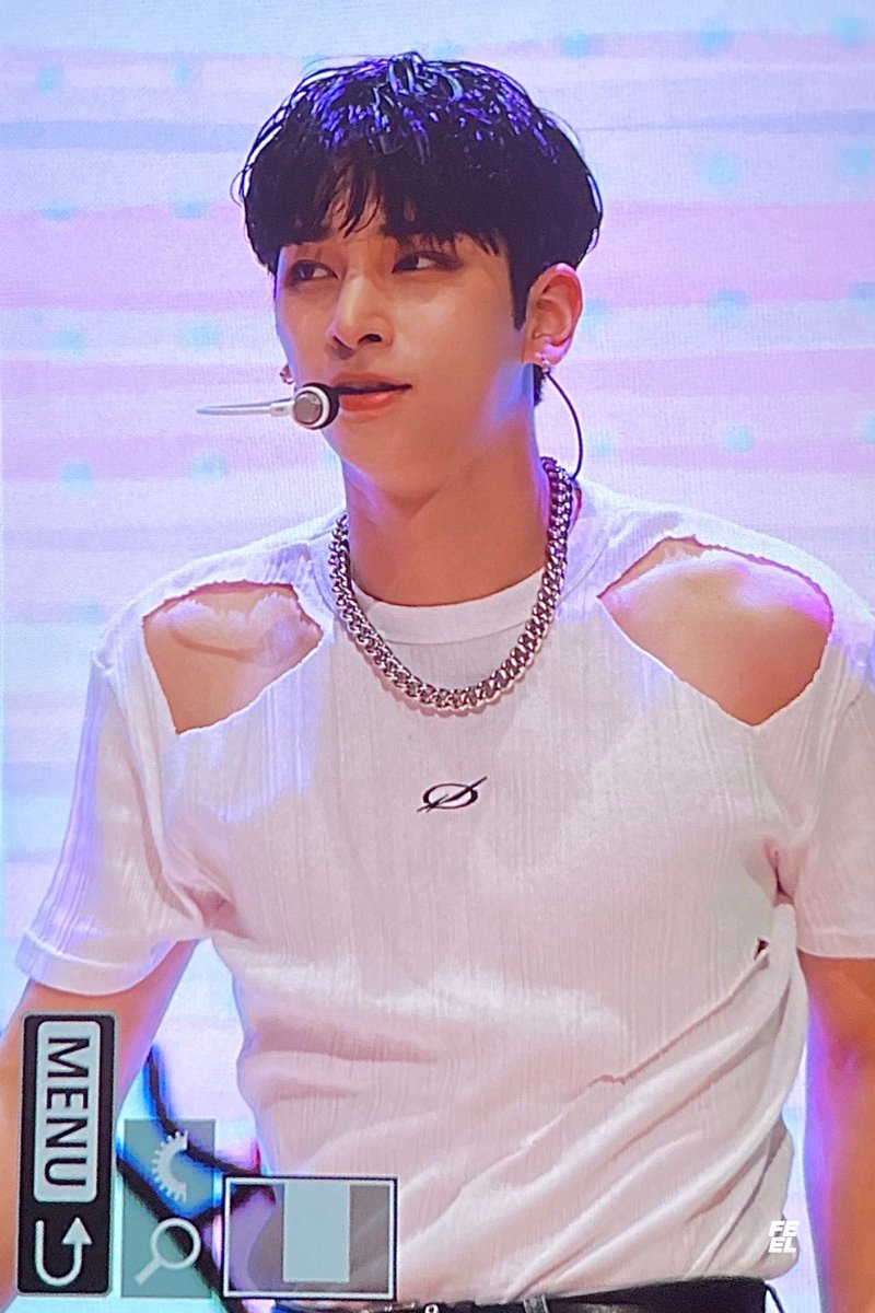 느낌 tweet media