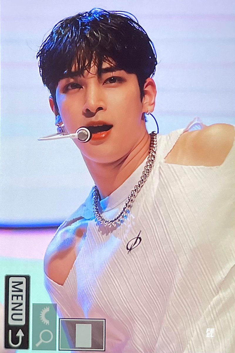 느낌 tweet media