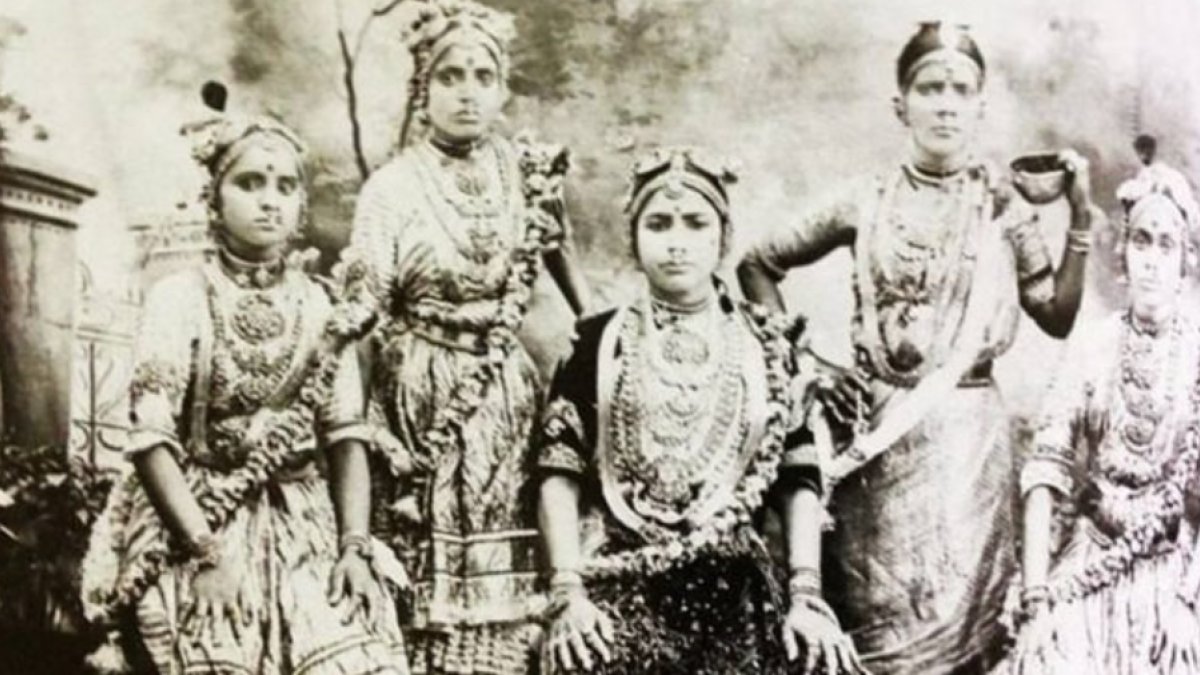 RahulSeeker's tweet photo. You have seen that clip from MP where a widow was dragged out of the Temple. But is it the worst treatment by the Caste Hindus to women?
No.
A religious system forces a Dalit/Tribe girl to become a sex slave. I hope you know about the Devdasi which still exists. This is the Hypocrisy of the Hindu Samaj. The tradition which worship a woman in the daytime and eat her at night.
Marathi proverb "Devadasi devachi bayako, sarya gavachi," (Servant of God, but the bride of the whole Town).
Devadasi is a Sanskrit word that means “Female slave of God”.
The Caste Hindu system spread to Tamilnadu, Andhra, Kerala, Telangana, Maharashtra even Gujarat & several other regions over time. The Dalit family of the village here serve their daughter to the Deity of the Temple before they reach puberty. The temple priest performs a ritual marrying them to the deity, after which they are not allowed to marry any person in her life.
According to a 2015 report presented to the International Labour Organization by the Bangalore-based NGO Sampark, the total number of Devadasis in India is close to 450000. In 2022 NHRC pulled up six states, Mah, Karnataka, Kerala, TN, Andhra & Telangana. They were asked to submit a report on it.
There are 2 stages of becoming Devdasi.
1. Dedication
The priest of the temple selects 5/7 (7 in TN, in 2017 report in one event 5 girls were made Devdasi through an event) girls in the pre-puberty stage, age 5-11. After the selection, the minors live in the temple for a fortnight. The girls are forced to remain topless & cover their upper body only with jewellery & flowers till the festival ends. On the last day of the festival women from the girls are asked to carry pots of liquor as an offering to the Deity while they remain topless.
2. Deflowering:
The next stage is that of deflowering the girl. The deflowering ceremony is generally conducted after the girl's first menstruation period. While devadasis were originally deflowered by the temple priests, as time passed, they slowly started being sold to the village landlords and rich clients. He would patronize the dedication ceremony & then go on to deflower her - thus effectively completing the process of dedication of the innocent girl and throwing her into a life of forced prostitution. The girl, who is at an age when she is barely able to comprehend the changes of puberty, is forced to have sex with a middle-aged man chosen by her parents.
If the client wishes, the devadasi may become his personal concubine & he may or may not forbid her from entertaining other clients. After deflowering her, she then becomes public property.
The History of the Devdasi system is full of different theories. But certainly, it was picked during the 7th Century Chola Empire in South India, when the Kings started using Devdasis to meet their lust.
As much as I have read I found the legendary Dalit Leader Shivram Janba Kamble (1875- 1940) the disciple of another pioneer of the Dalit movement Gopal Baba Walangkar (1840-1900) who first struggled against this rigorous Devdasi ( Female slave of the God) and Patraj (male servant of Goddess Laxmi) tradition, not any Upper-Class Samaj Sudharak of that time. Still, I know very well most of you have first time hearing the name of these Dalit Leaders.
According to activists many thousand girls each year become Devdasi. In Andhra & Telangana 80000 Devdasi & in Karnataka alone, more than 70000 Devdasis live.
Proud Caste Hindus get angry & violent when a film shooting is being made in a Temple premise, they find it insulting when an actress wears a saffron colour bikini but is completely mute on the reforms. Even they will try to shut up those who talk about these regressive Traditions.
A few days ago I said Samrat Ashoka was the greatest King ever born in this land. A few were angered. Logic prevails over emotion and stops them from looking beyond their Casteist pervert Raja Maharajas & Tharki Badshahs.
#CHAMBEROFHORROR - BR AMBEDKAR.