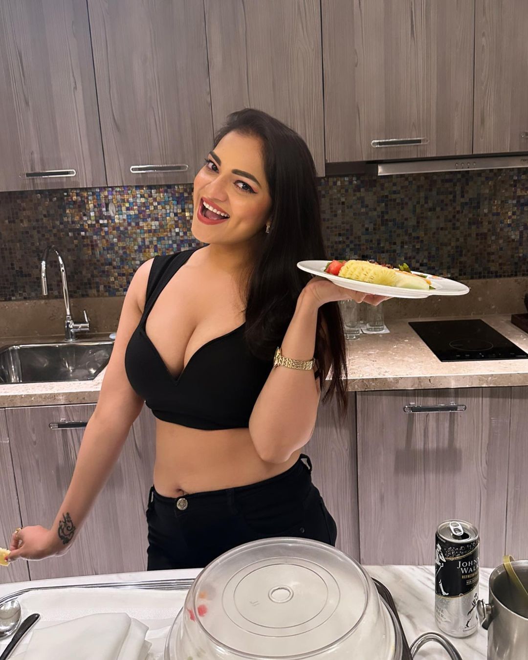 F5pwK65bQAAc5Zu?format=jpg&name=large