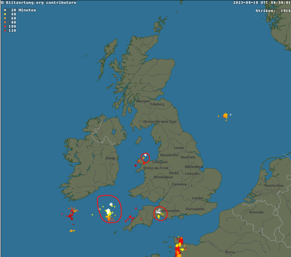 Insane potential today, a few T-storms already around, some producing frequent lightning. Instability moving northward from France will support sufficient energy this afternoon. Its likely we will see one or two super-cells somewhere in the UK this afternoon.
