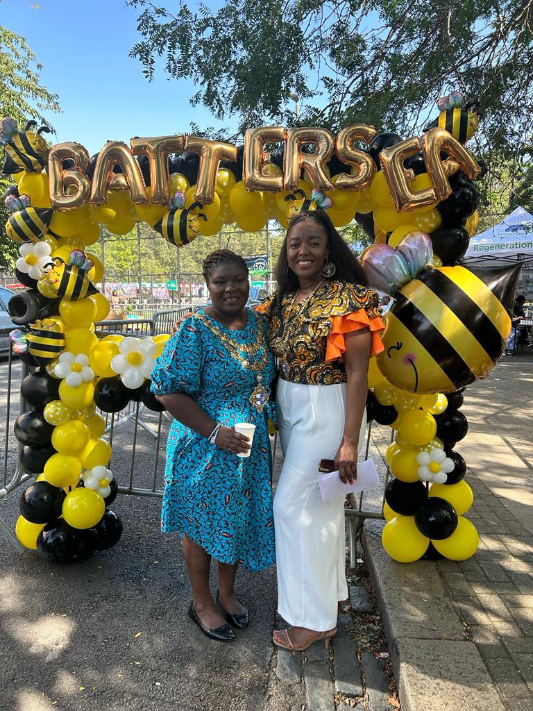 VickyOyee2's tweet photo. @Battersea community festival🐝🐝 sheer beauty of community togetherness, diversity and oneness! @Battersea_Fest @Enable_Events @BigLocalSW11 @ThisisRiverside https://t.co/ot5ydXyrc2