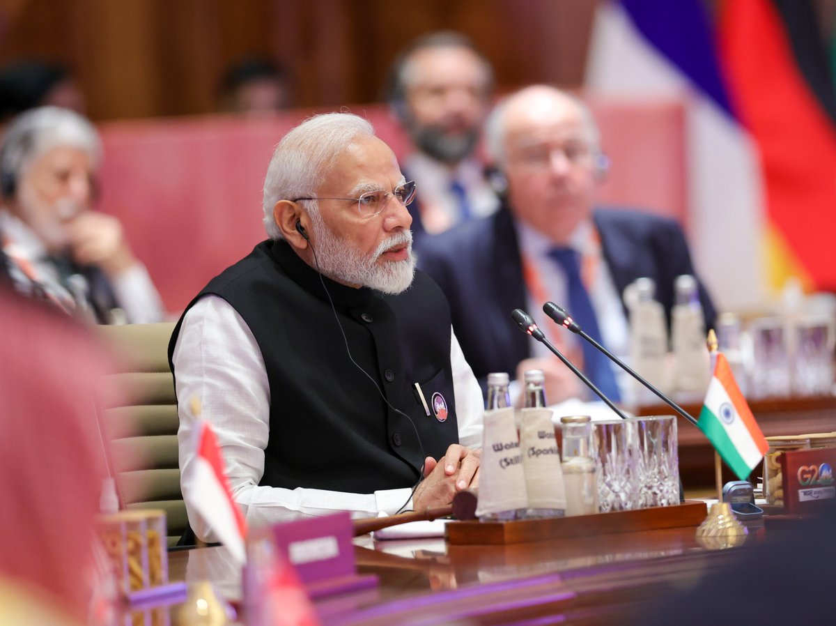 Shared my thoughts during Session 3 of the G20 Summit. This Session focussed on the theme of ‘One Future.’ Emphasised on the need of the hour being to look beyond the idea of a Global Village and make the vision of Global Family a reality.