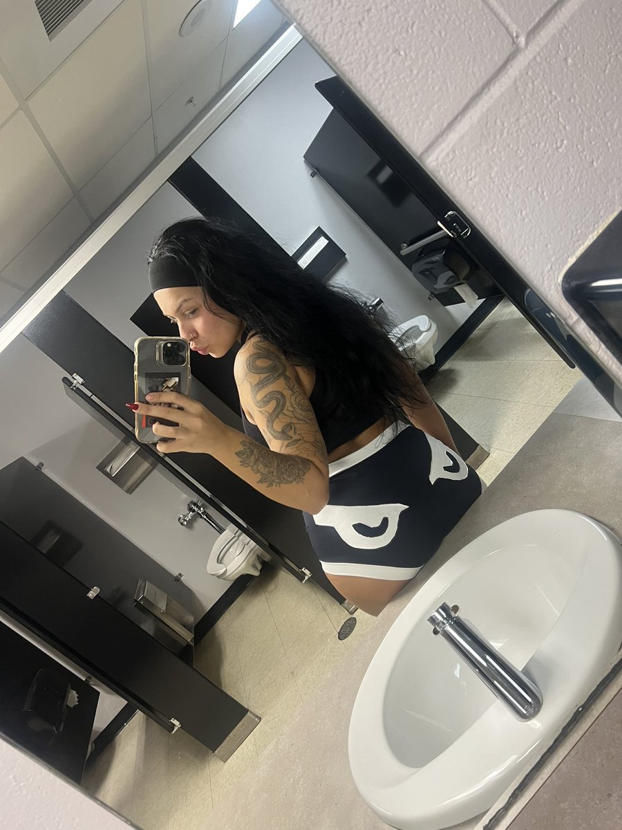 Lets Chataignier tweet media