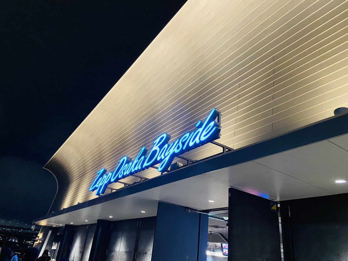 KAZUKIbyM's tweet image. 本日Zepp大阪ベイサイドにてTK from 凛として時雨さんのツアー『The Second Chapter』に行きました！年間33回ものライヴを行ったこともある僕が、2年半もの空白期間を経て……。楽しみにしていました。彼は本当 凄まじい、カッコ良いの一言！　#TKfrom凛として時雨 #thesecondchapter #kazukimiyamusic