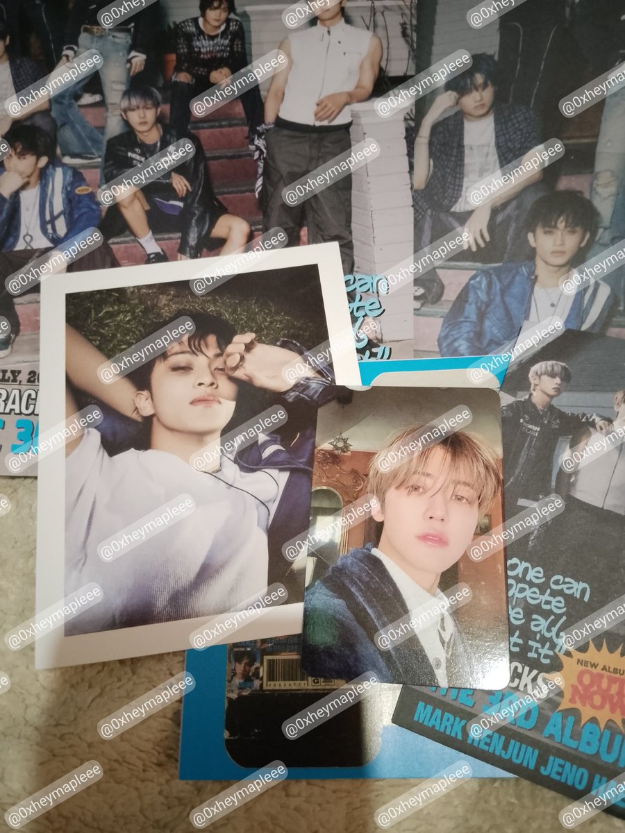 0xheymapleee's tweet photo. @hyuckcarteu i have this po, extrovert ver https://t.co/IivLq1iRli