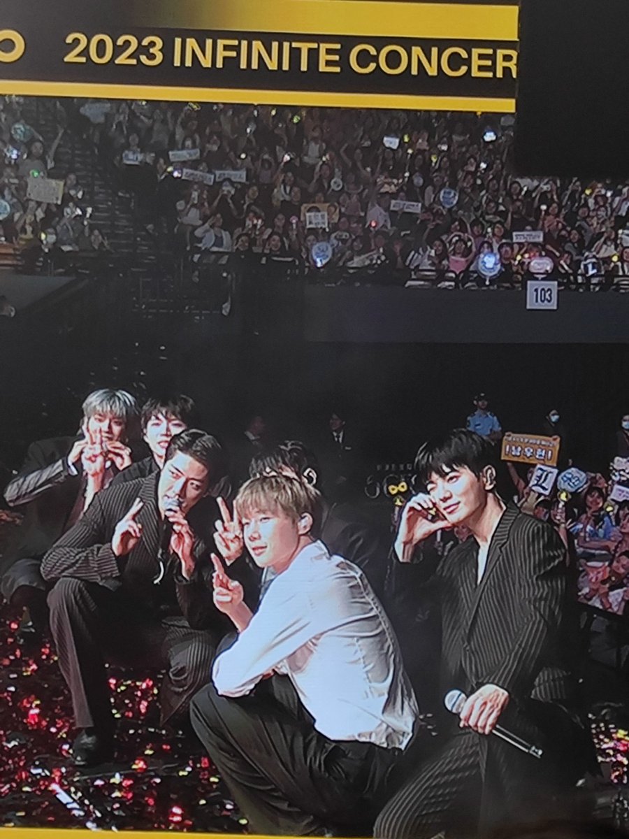 L_mingsoo92313's tweet photo. 230910 Infinite in Macau 💛🥹
They take group photo also with aside INSPIRITㅠㅠ why so sweet!!!!

@IFNT_Official_ @LKMS_official

#인피니트 #성규 #동우 #우현 #성열 #명수 #엘 #성종 #sungkyu #dongwoo #woohyun #myungsoo #sungyeol #sungjung #INFINITE #INFTinmacau
#inspr https://t.co/OfVkiUzrtl