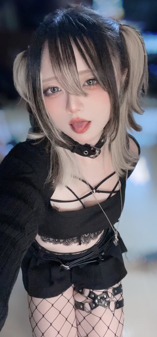 コスプレイヤー絲のTwitter画像24