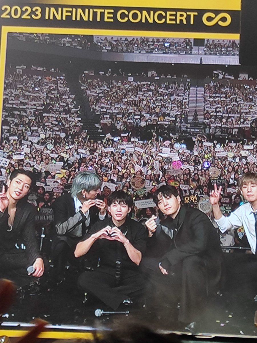 L_mingsoo92313's tweet photo. 230910 Infinite in Macau 💛🥹
They take group photo also with aside INSPIRITㅠㅠ why so sweet!!!!

@IFNT_Official_ @LKMS_official

#인피니트 #성규 #동우 #우현 #성열 #명수 #엘 #성종 #sungkyu #dongwoo #woohyun #myungsoo #sungyeol #sungjung #INFINITE #INFTinmacau
#inspr https://t.co/OfVkiUzrtl