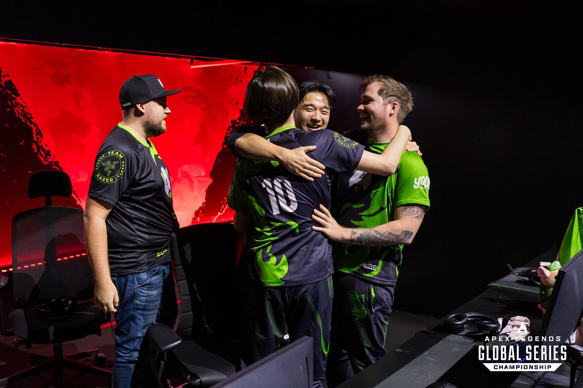 xEffecto's tweet photo. Locked in for finals

#LongLiveAlliance https://t.co/kPFqt3FI7b