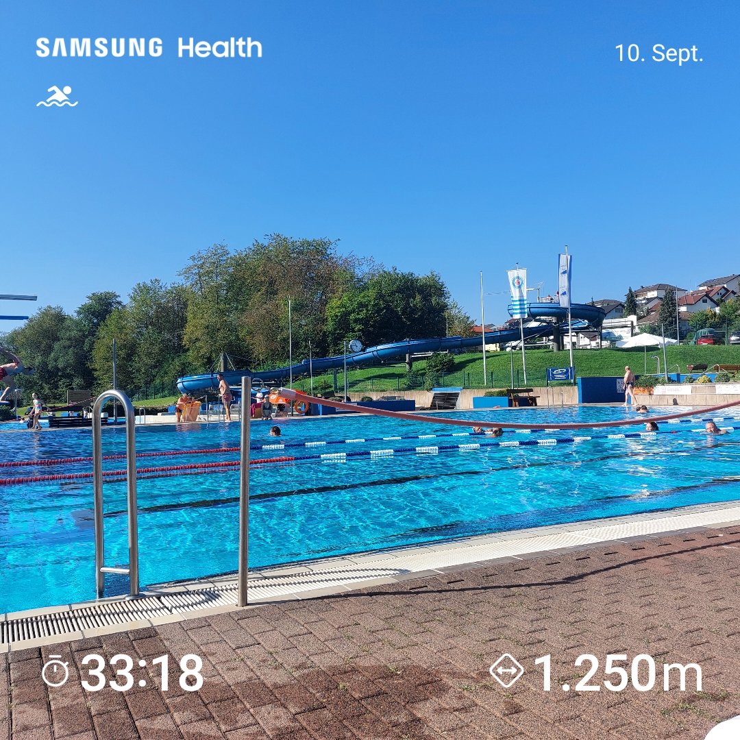 JHpunkt's tweet photo. Frühsport #Birstein #freizeitbad https://t.co/0yIdXfwJtF