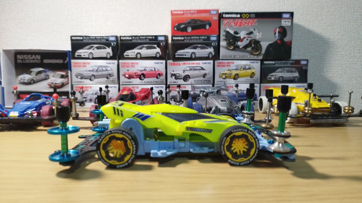 SASAKI96149285's tweet photo. #ミニ四駆
#LOADSPIRIT 
塗装失敗してしまいましてやり直し中💦 https://t.co/mRKyumlof2