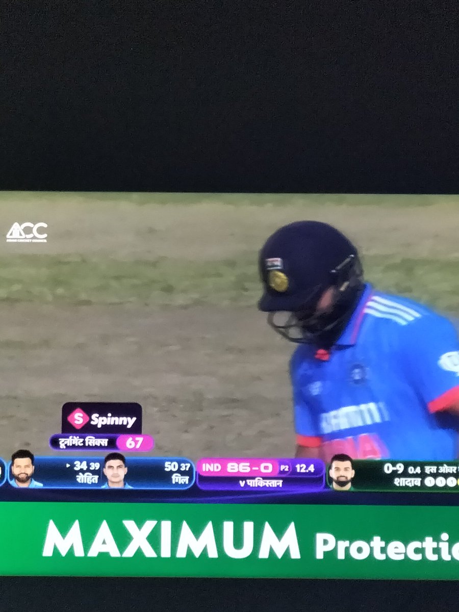 AseemtaGupta's tweet photo. Letsss goo gill half century https://t.co/rwbRDFIymX