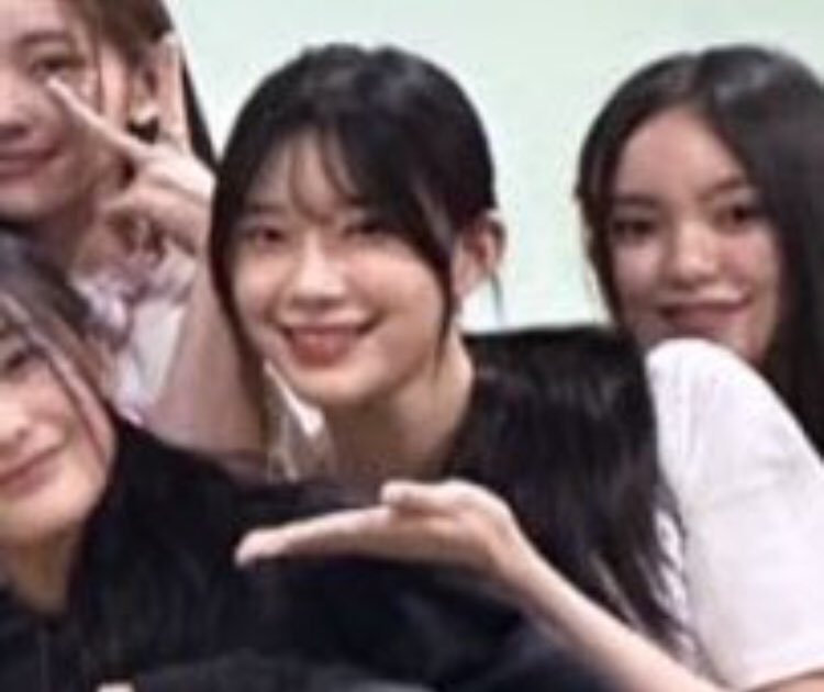 [📸] JEONGEUN via SOOYOUNGS Instagram story at Sooyoungs fanmeet! 💛

#CHOIJEONGEUN #최정은 #JEONGEUN #정은