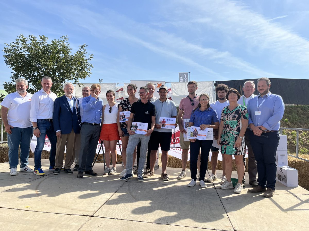Groupama Nord-Est (@groupamanordest) on Twitter photo Remise des prix <a href="/GrainesAgri/">Graines d'Agriculteurs</a> par <a href="/MFesneau/">Marc Fesneau</a> <a href="/gaillot_arnaud/">GAILLOT Arnaud</a> et François Schmitt, président de <a href="/GroupeGroupama/">Groupe Groupama</a> partenaire de ce concours qui valorise les innovations agricoles, lors des Terres de Jim <a href="/JimBataille/">Jim Bataille</a> Remise des prix <a href="/GrainesAgri/">Graines d'Agriculteurs</a> par <a href="/MFesneau/">Marc Fesneau</a> <a href="/gaillot_arnaud/">GAILLOT Arnaud</a> et François Schmitt, président de <a href="/GroupeGroupama/">Groupe Groupama</a> partenaire de ce concours qui valorise les innovations agricoles, lors des Terres de Jim <a href="/JimBataille/">Jim Bataille</a>