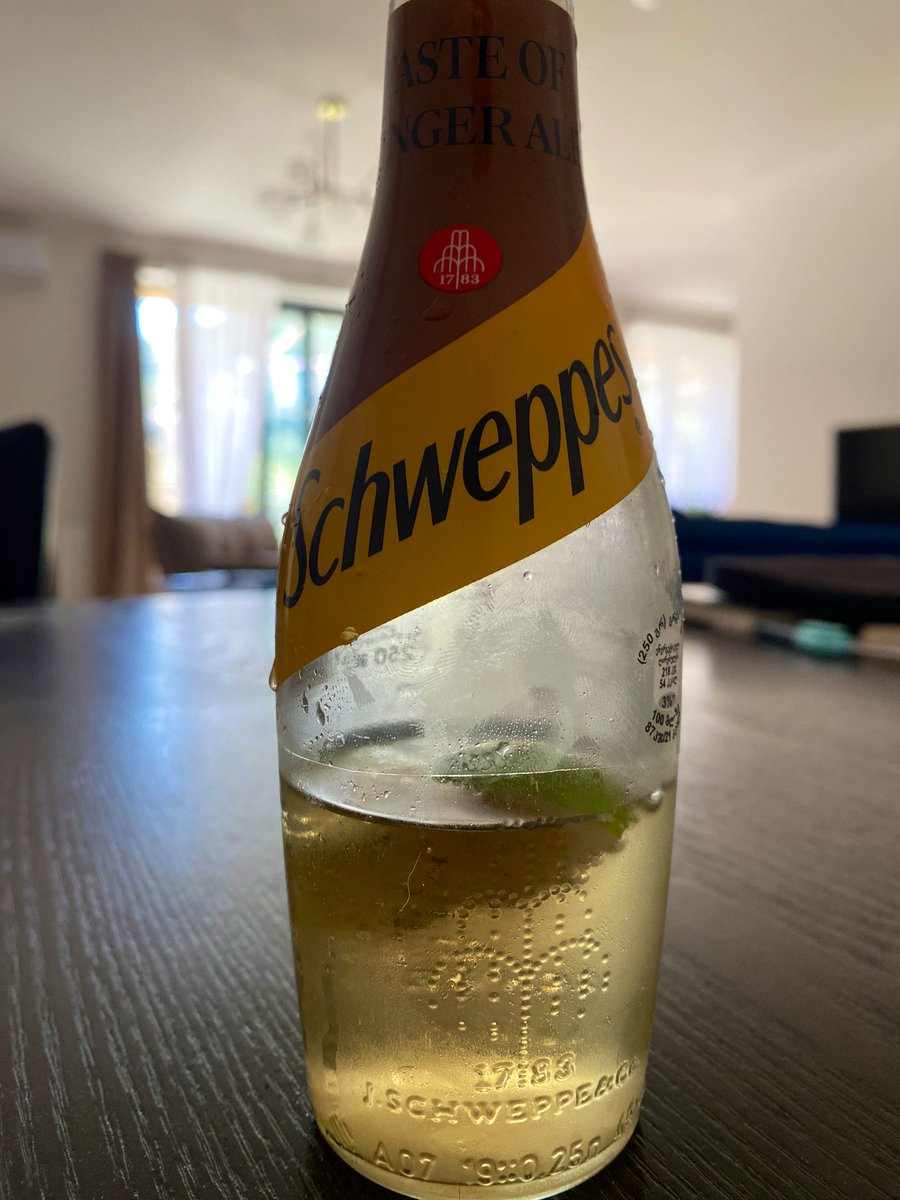 Бог есть. И он создал Schweppes ginger ale, который нельзя пить теплым и без лайма