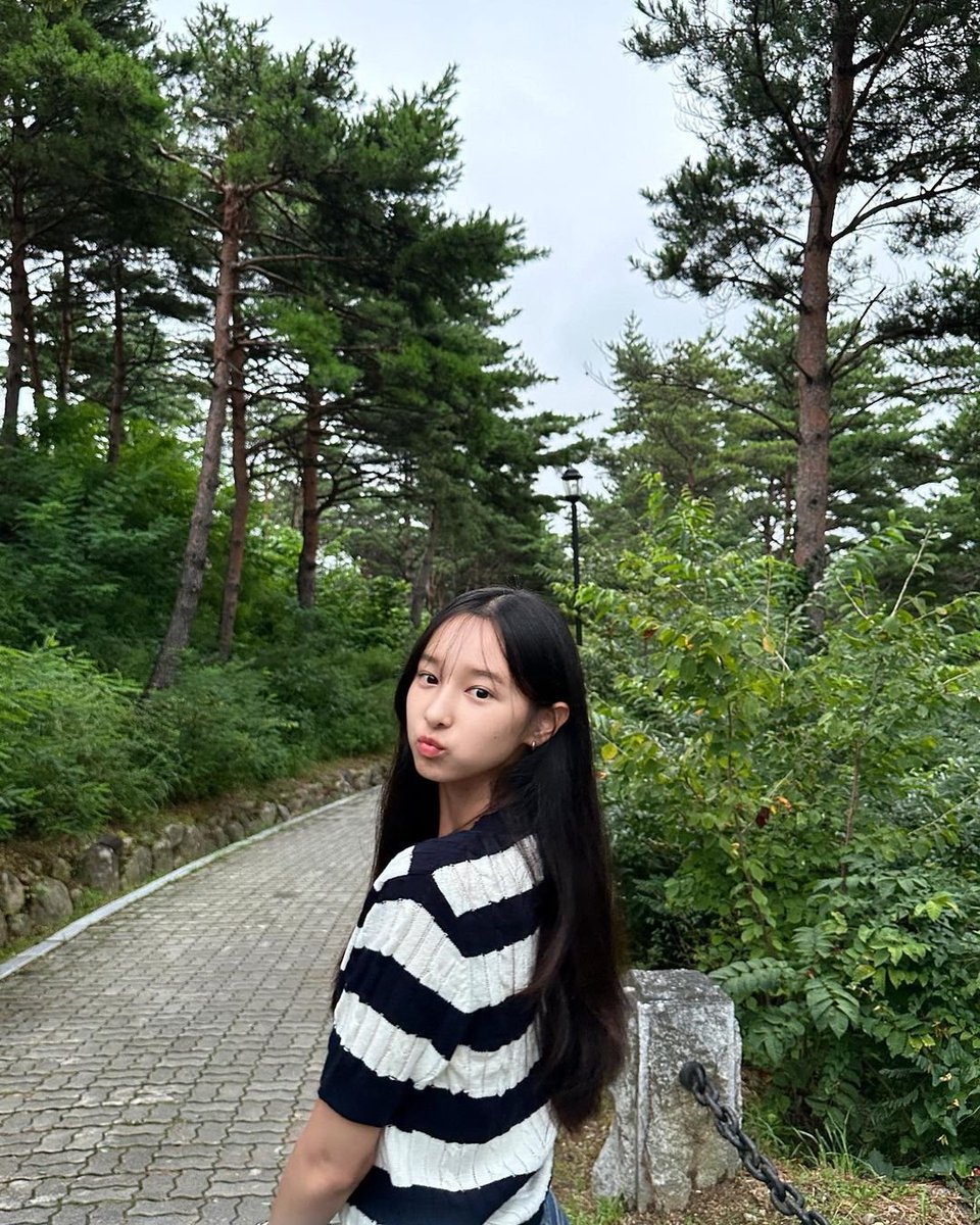 yeeun pics (@kimyeeunpics) / Posts / X