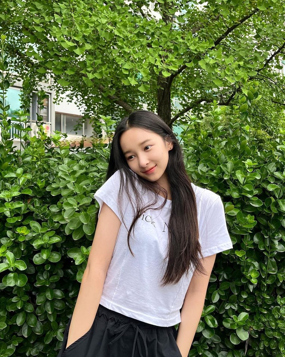 yeeun pics (@kimyeeunpics) / Posts / X