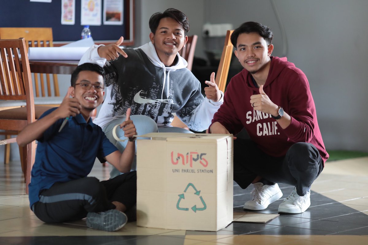 JBS_Negara's tweet photo. SERY kembali lagi! Kini di Fasa 3: Bootcamp! 🔥⚡️

Pernah tak anda terfikir yang idea anda boleh menyelesaikan isu sosial dan memberi impak ekonomi kepada komuniti luar bandar? 🤔

Adakah anda tahu idea dan keprihatinan anda boleh menjadi perniagaan? 💭 https://t.co/iR1zoenZEy