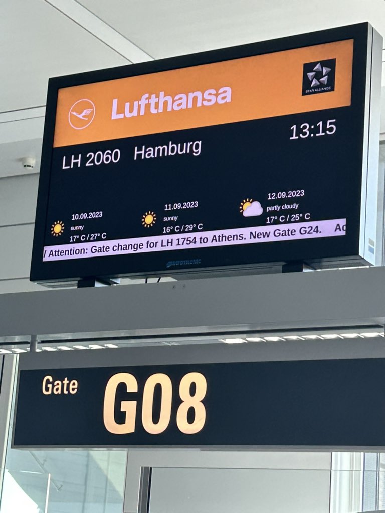 Off to <a href="/ConDaysEU/">ContainerDays</a> 2023 in Hamburg. Looking forward to some great content and meeting friends! <a href="/salmto/">Timo Salm</a> @vmw_rguske #kubernetes #tanzu