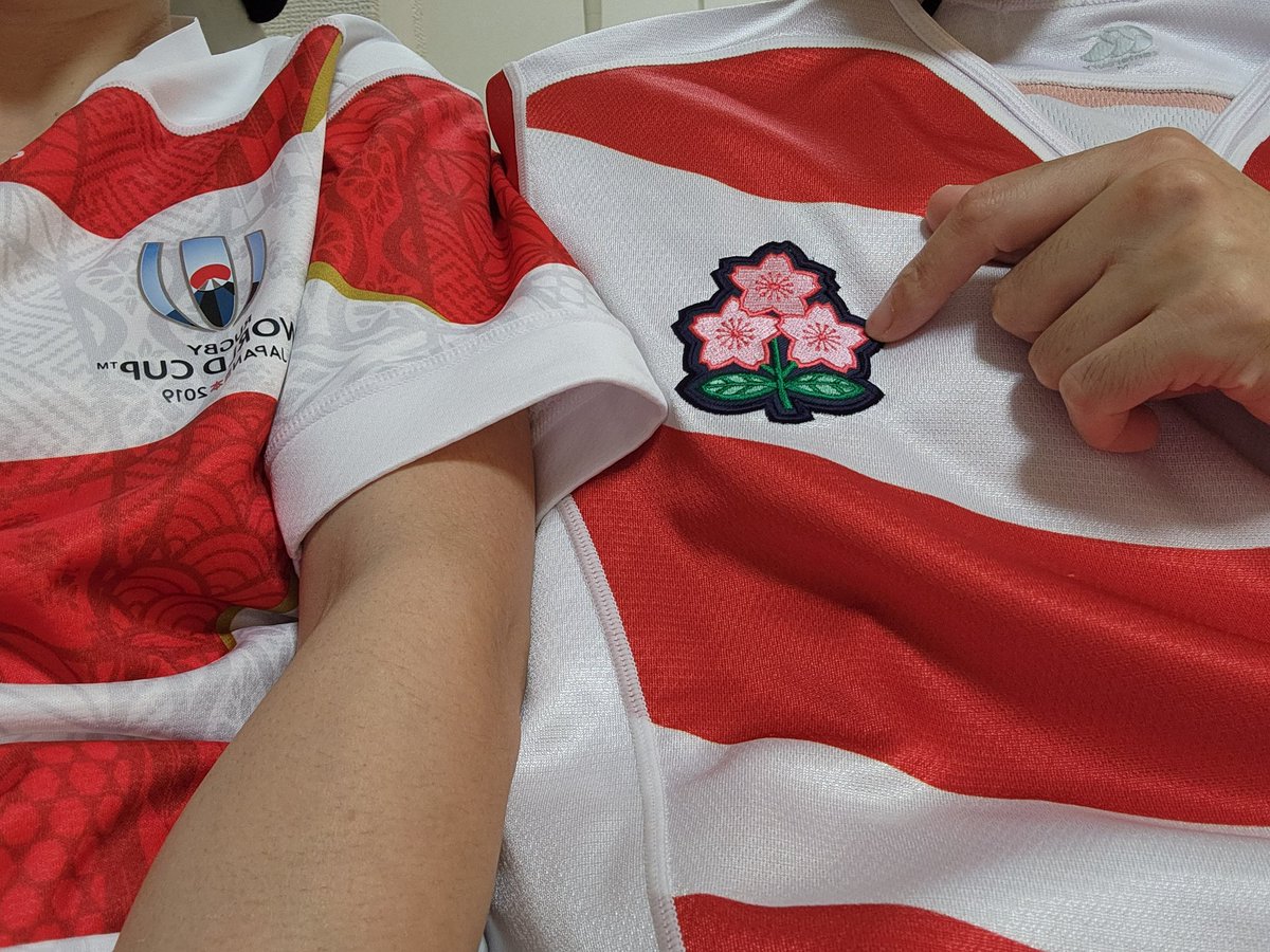 M75724946's tweet photo. 稲垣選手、50キャップおめでとうございます👏
いよいよ始まる🏉
#頑張れ日本代表　#ラグビー
#RWC2023 https://t.co/AgCSrelr2T