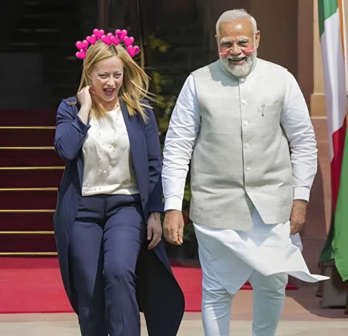 Anup_Anthro's tweet photo. Mard sirf apni pasandida istri ke sath hi khilkhila ke hasta hai 😁😁

#G20India2023 #G20BharatSummit #Bharat #BharatMandapam https://t.co/ysRYsSUVs2