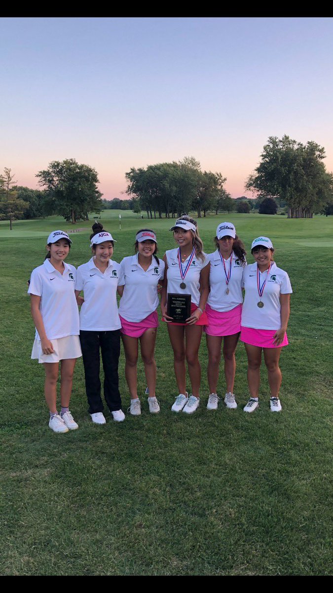 Spartan girls take 2nd at the 19-team Waukegan Invite at Bonnie Brooke! All 6 Spartan golfers shot in the 70’s and finished in the top 20 individually.
