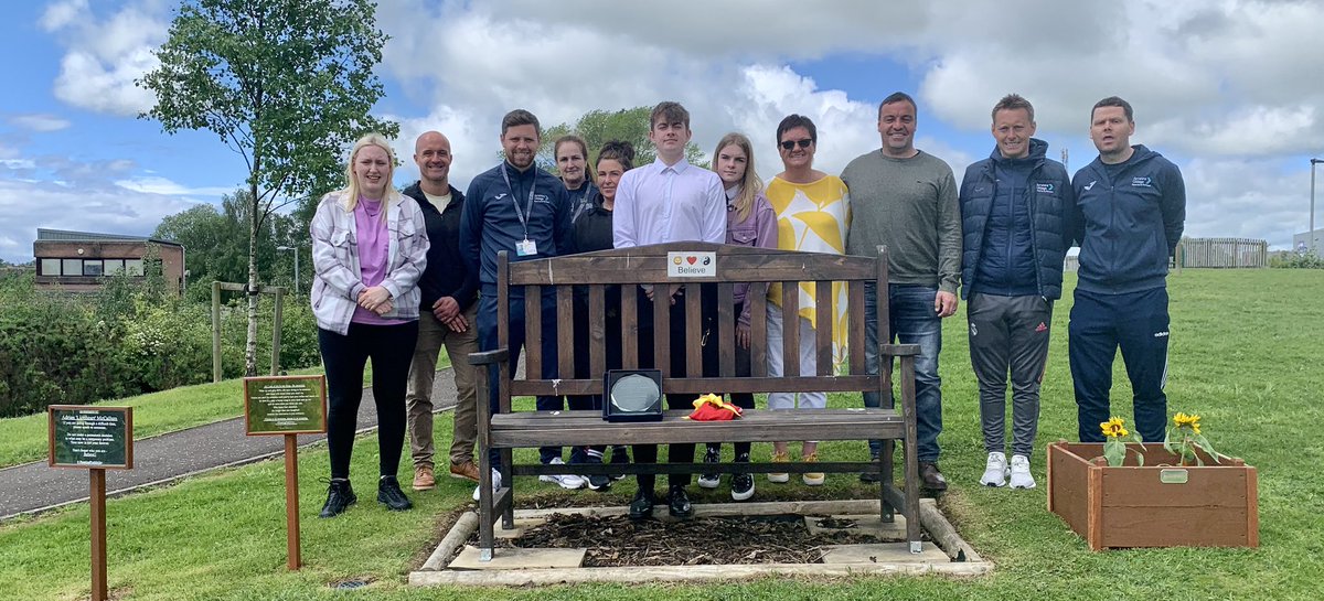 MctJohn's tweet image. On #WorldSuicidePreventionDay2023 we remember those who are no longer with us and support the families and friends they have left behind 😢🙏 #believe #beawesome #passingpositivity @AyrshireCollCSH @AyrshireColl @AyrshireChamber @AyrshireCollSA 🦁❤️☯️ #connectingcommunities