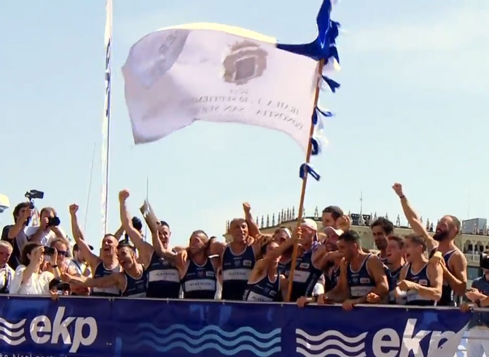 <a href="/AthleticClub/">Athletic Club</a> <a href="/Urdaibai_Arraun/">BermeoUrdaibaiArraun</a> <a href="/DLagunak/">Donostia Arraun Lagunak</a> Gora Estropadak!!! 🏆🏳️Bai bai bai #urdaibai ✨<a href="/DLagunak/">Donostia Arraun Lagunak</a> <a href="/Urdaibai_Arraun/">BermeoUrdaibaiArraun</a>