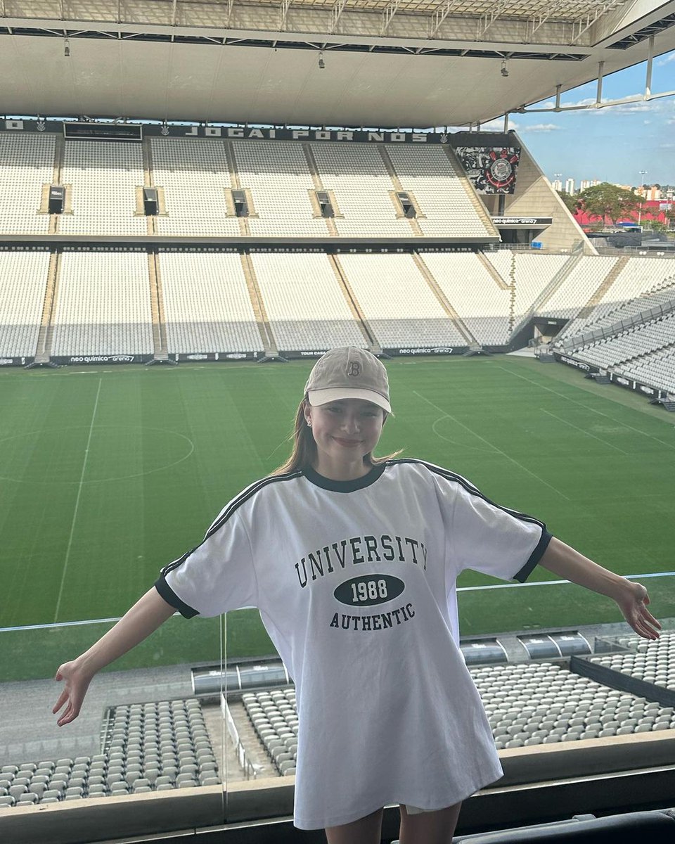 jenjennakha's tweet image. Happy BecBec = Happy mami, honey, faenja, girlfriends, mozas, mama, baobei, laopo
 😭⚽🦦💕🦈

#beckysangels