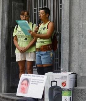 El abuso empresarial cada vez más creciente, y alarmante, se debe a la ausencia de Justicia, y de un Estado de Derecho, que ha muerto para todos. Y ya no es cuestión de cambiar a unos señores de camiseta roja por otros de azul. Es imposible depurar lo que es una estafa en 🧵👇🏽