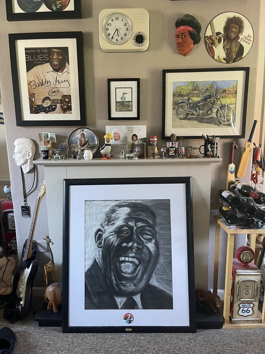 I’m offering for the right bid, this amazing framed artwork to make room in my collection gallery. #ChesterArthurBurnett, AKA #HowlinWolf 38 x 32 inch large masterpiece. Collection and viewing #Bournville #Birmingham @UKBluesFed @BluesMusicMag #bluesart