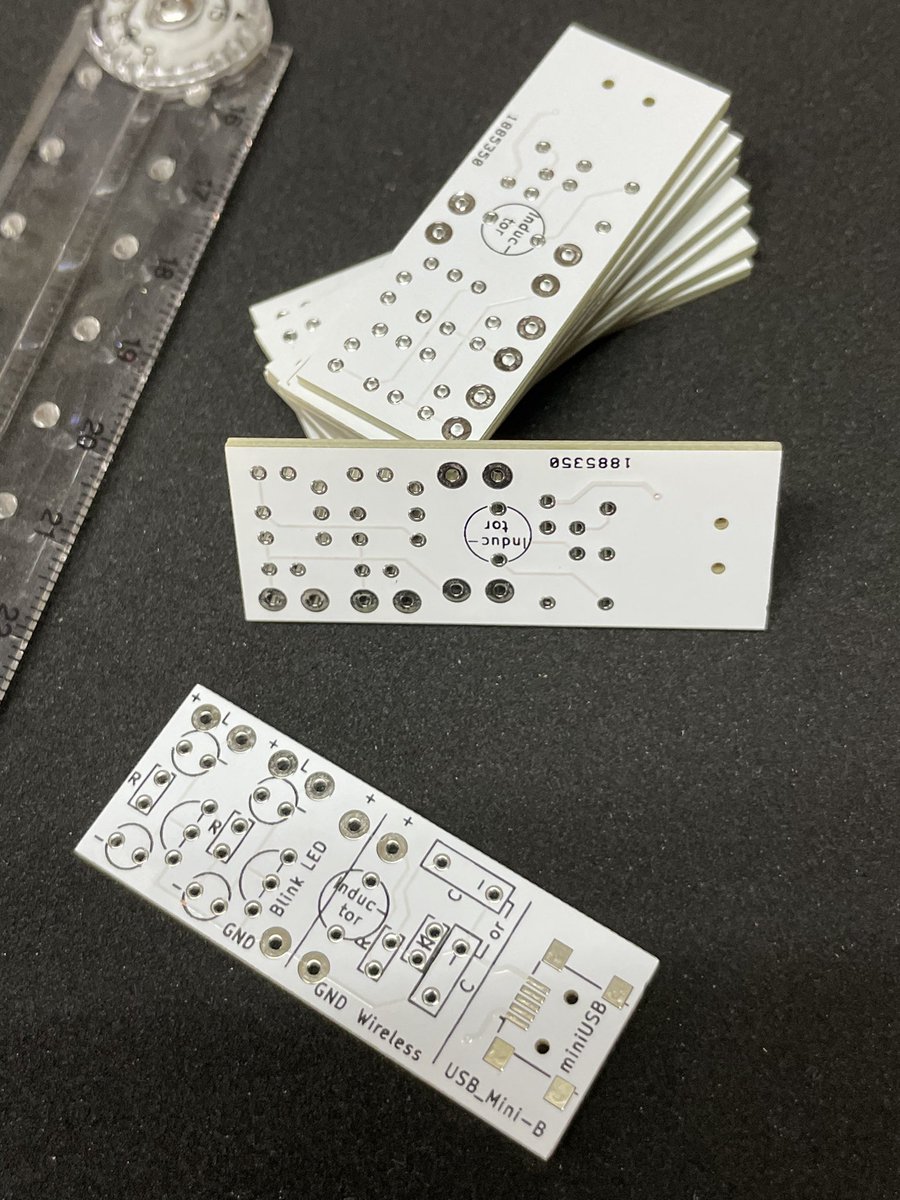 基板の外注に慣れちゃうと、自分でエッチングするのが億劫になるな。安いし、失敗は(自分の設計ミス以外は)ないし。