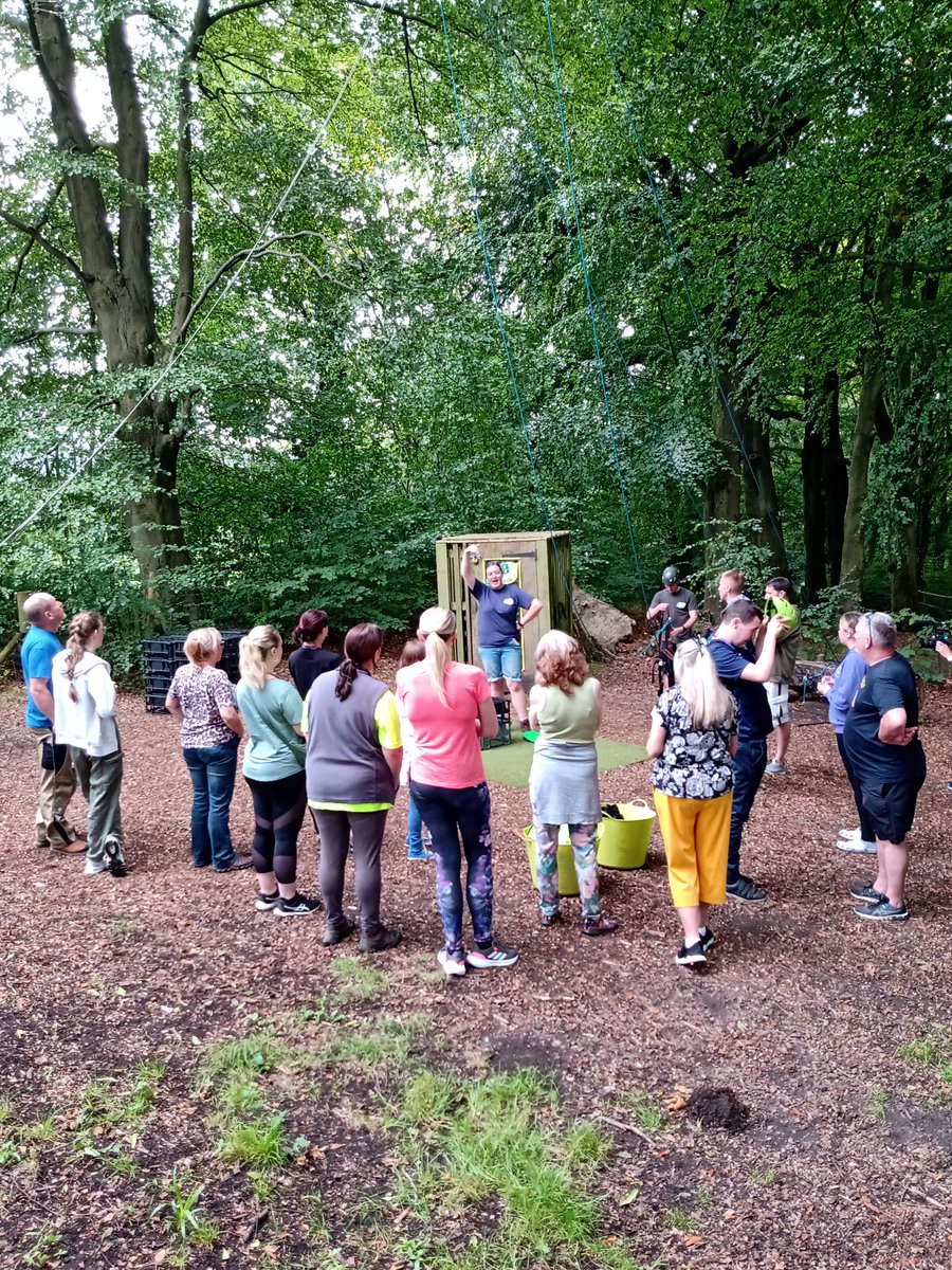 NwchdN's tweet photo. Fantastic day at Outdoor Elements with @HeartSomerville  @nw_cha @scope  Everyone having fun 😊 #archery #cratestacking this morning https://t.co/7VDWe1Yi71